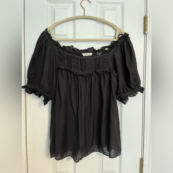 Doen Tops - Doen Black Lace Short Sleeve Top Large